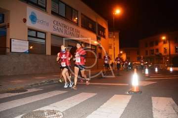 Telde se engancha al amor con su carrera nocturna (Foto TA)